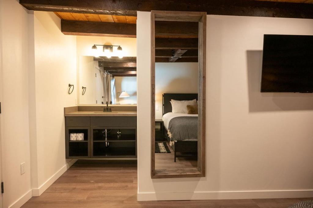 High Creek Lodge And Cabins 파고사스프링스 외부 사진